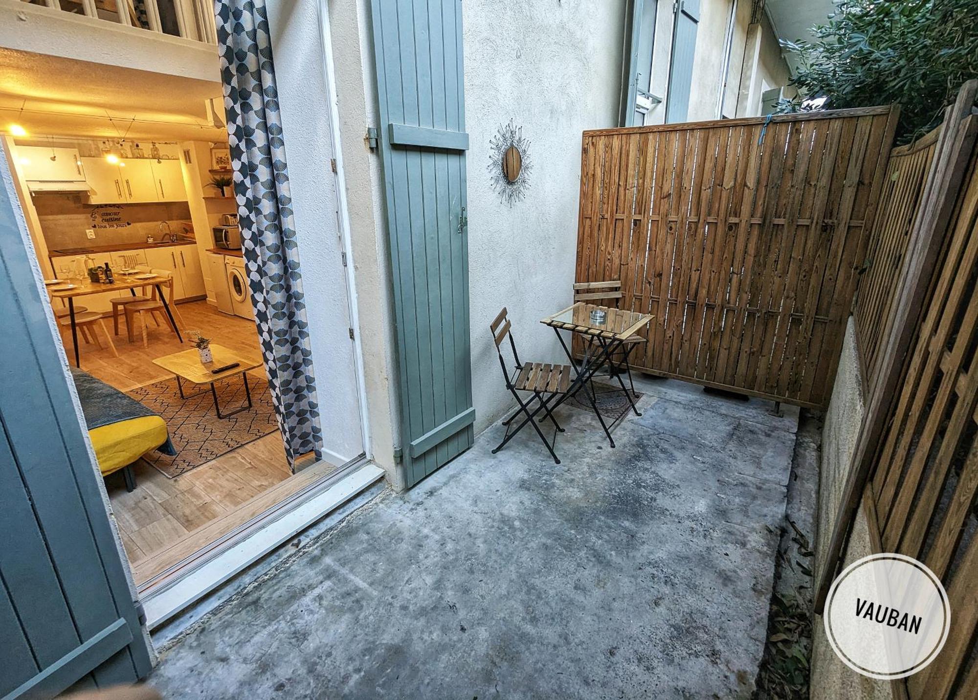 Douceur Nimoise En Centre Ville - Rdc Et Exterieur Nîmes Extérieur photo